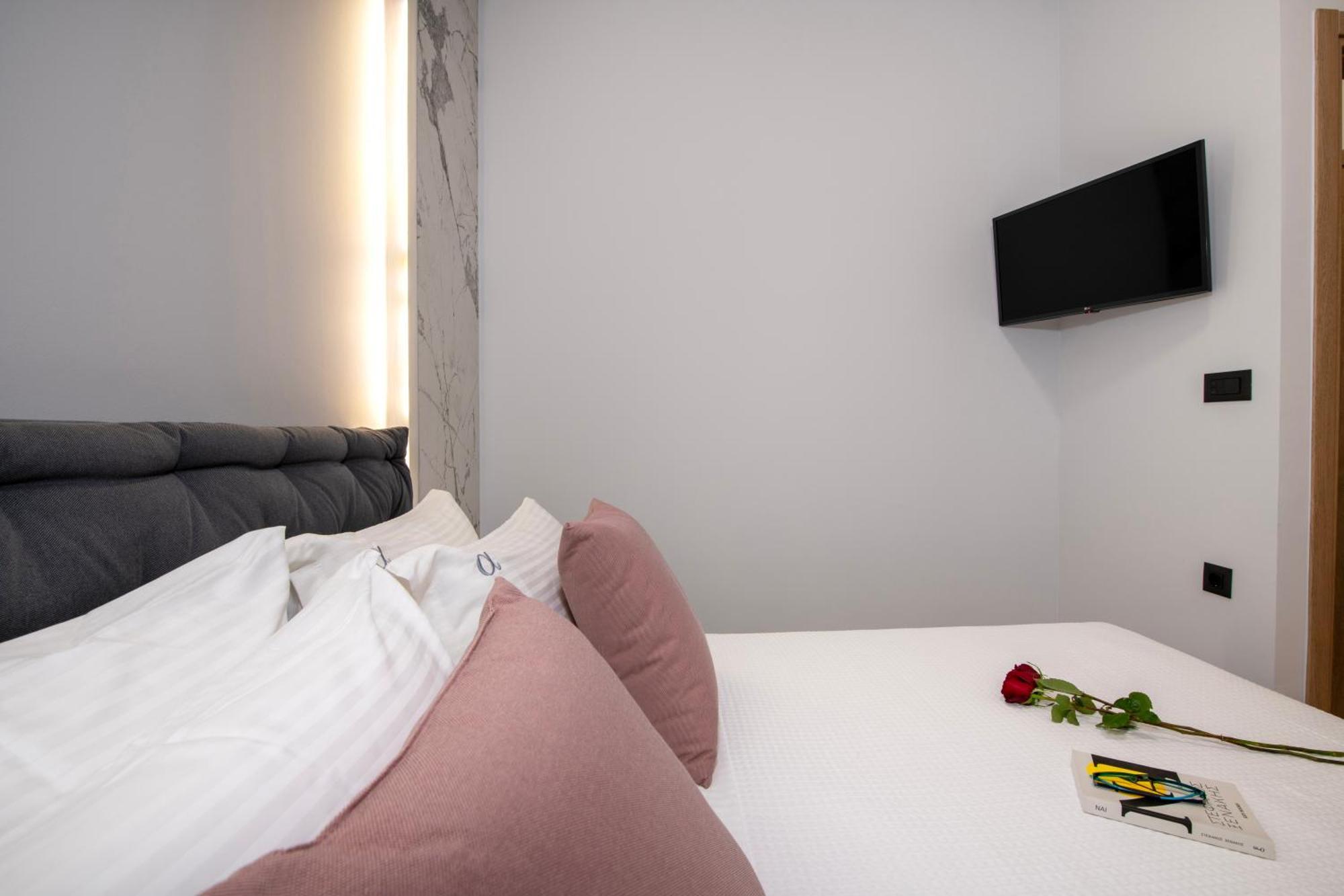 Alpha Suites Chania  Ngoại thất bức ảnh